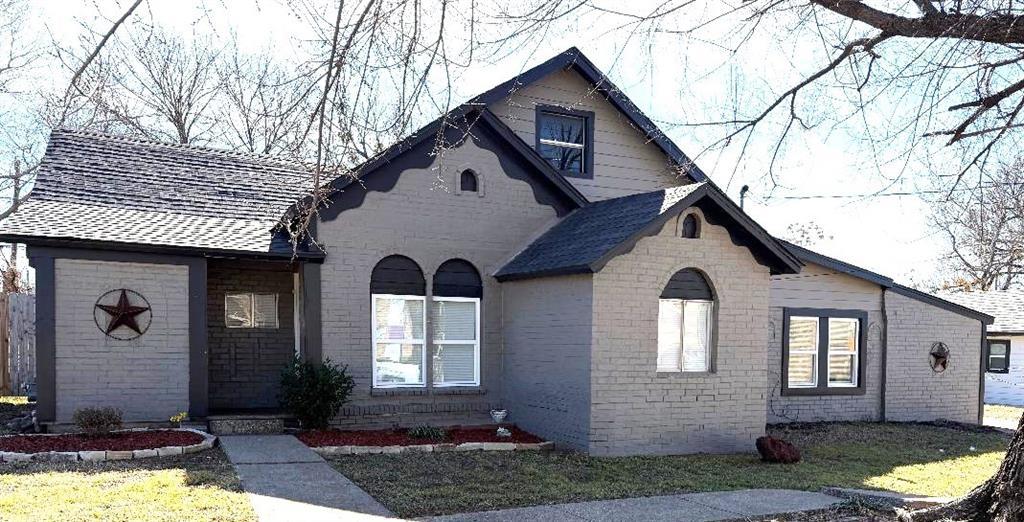 2010 Wesley Drive, Arlington