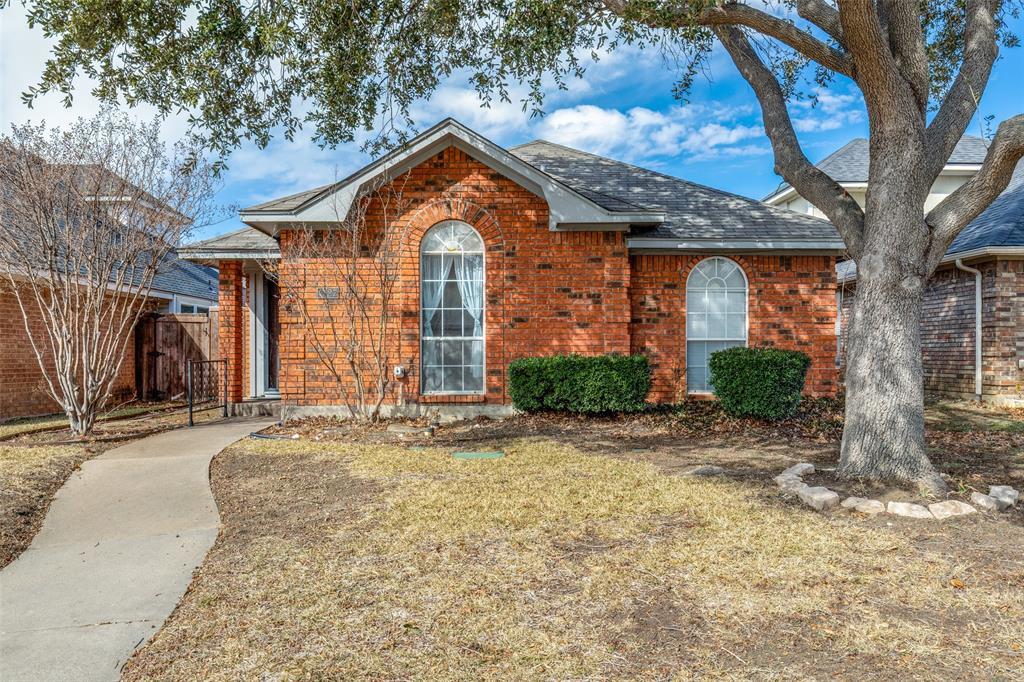 1527 Ranchview Lane, Carrollton