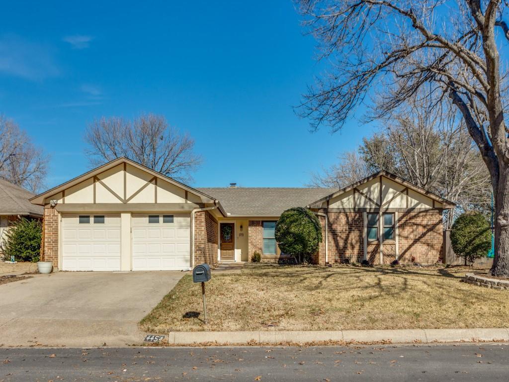4454 Sweetgum Way, Fort Worth