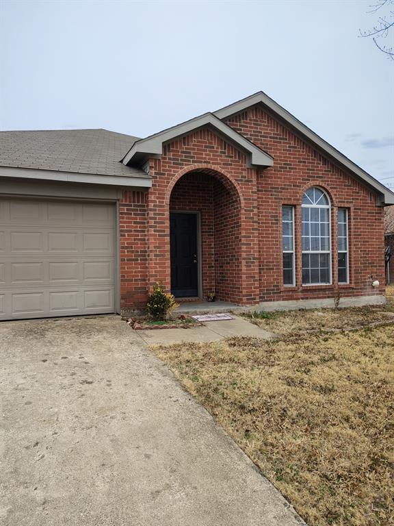 704 Mackenzie Drive, Royse City