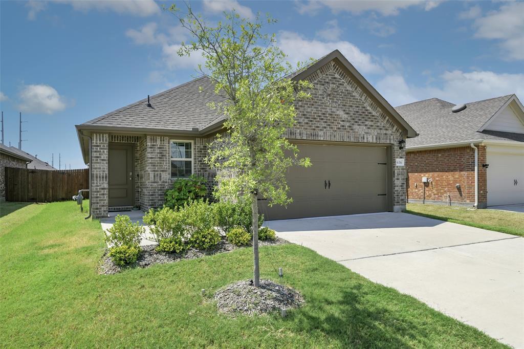 616 New Dawn Drive, Lavon