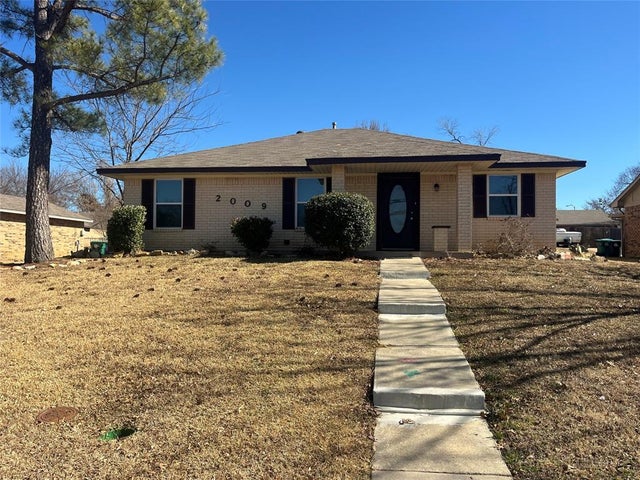 2009 Azalea Street, Denton