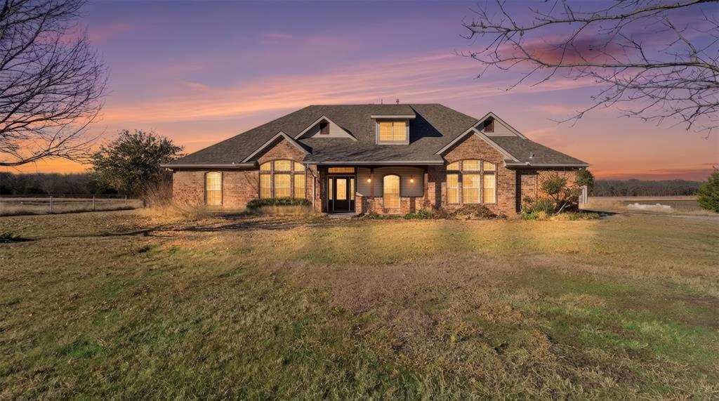 2611 Lonesome Dove, Farmersville