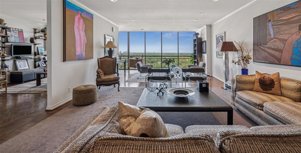 6335 W Northwest Highway 1417, Dallas