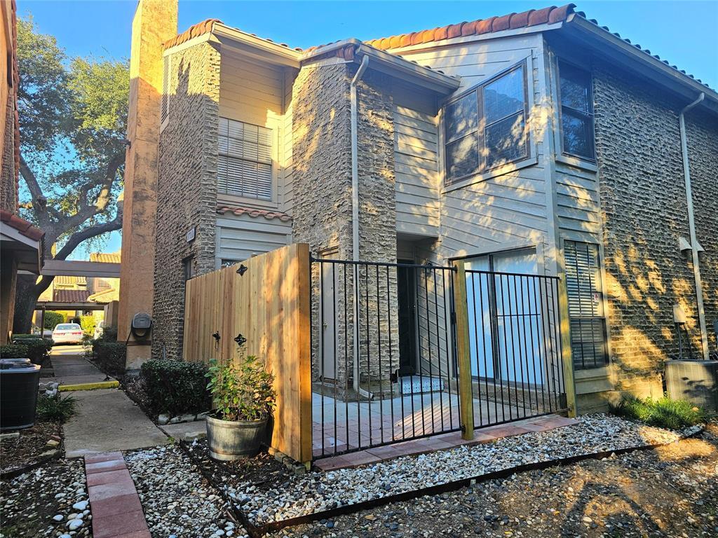 871 Dublin Drive D, Richardson