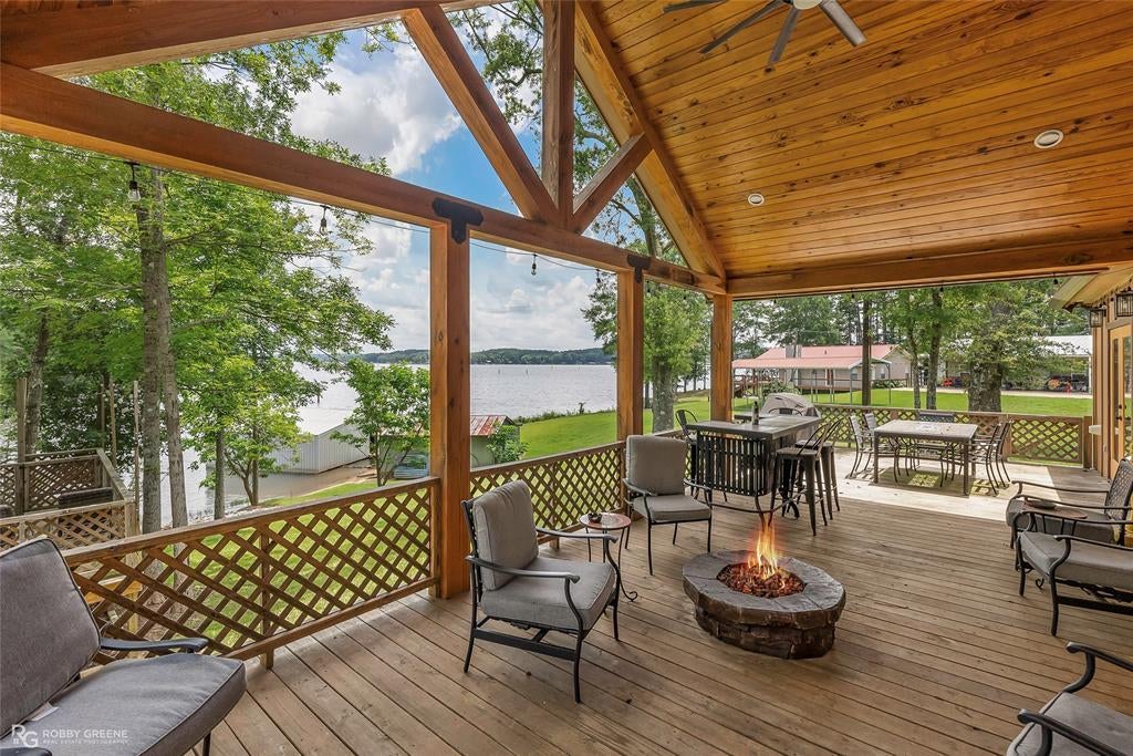 1072 Featherston Road, Homer