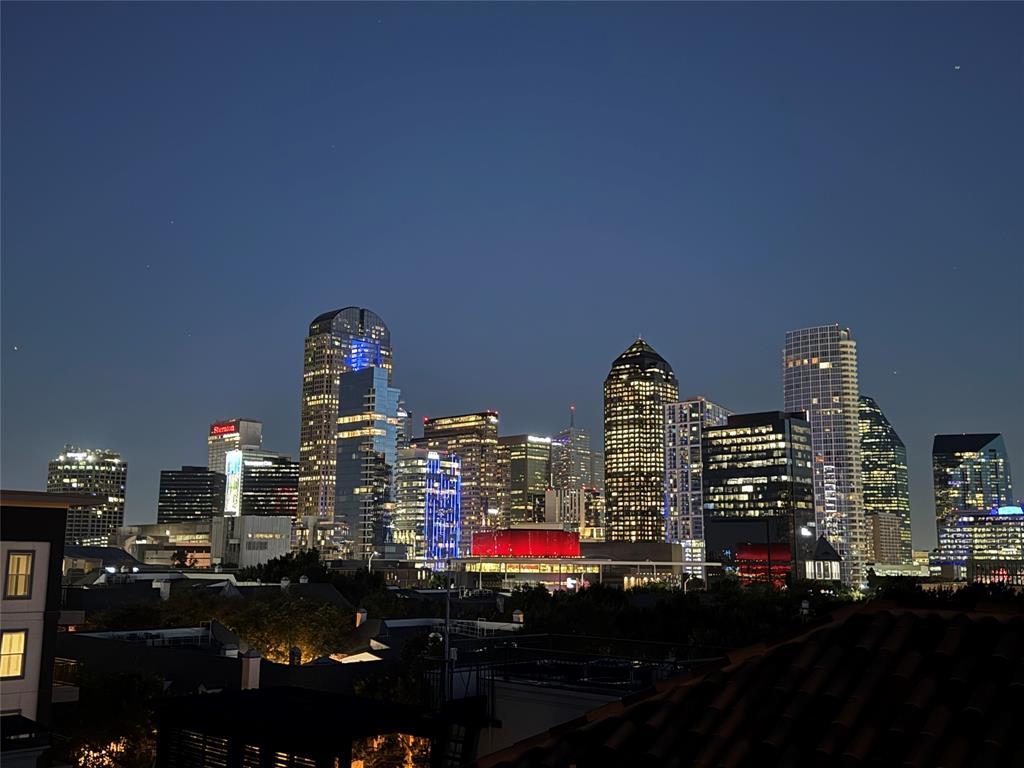 2211 Worthington Street, Dallas