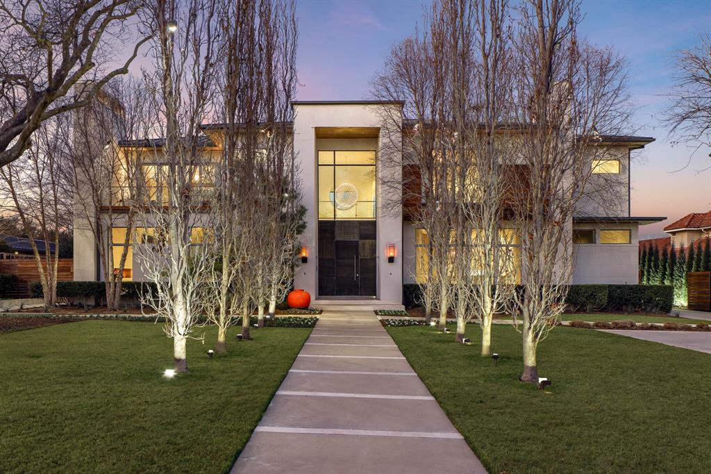 11565 E Ricks Circle, Dallas