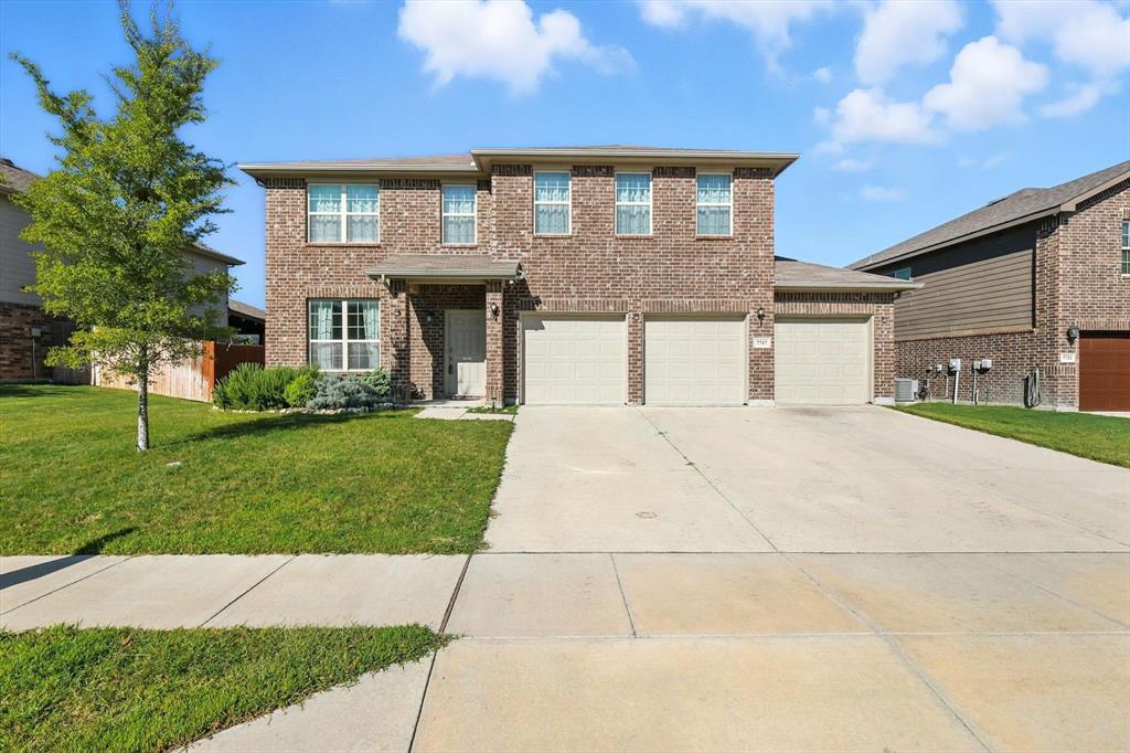 7717 Lake Vista Way, Fort Worth