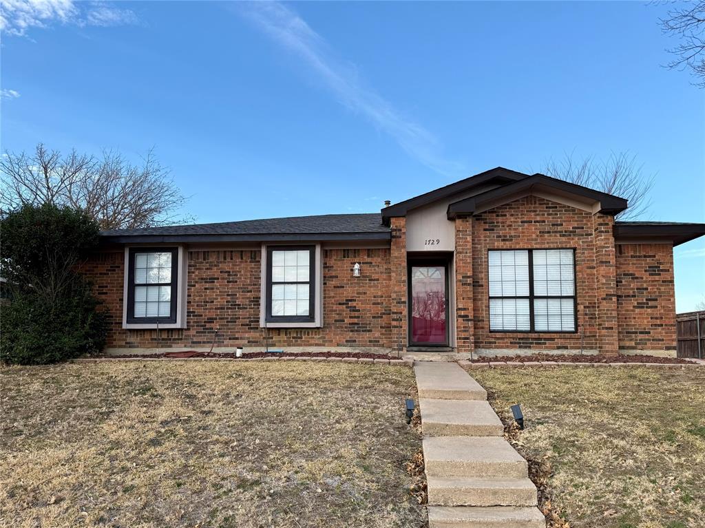 1729 Belltower Place, Lewisville