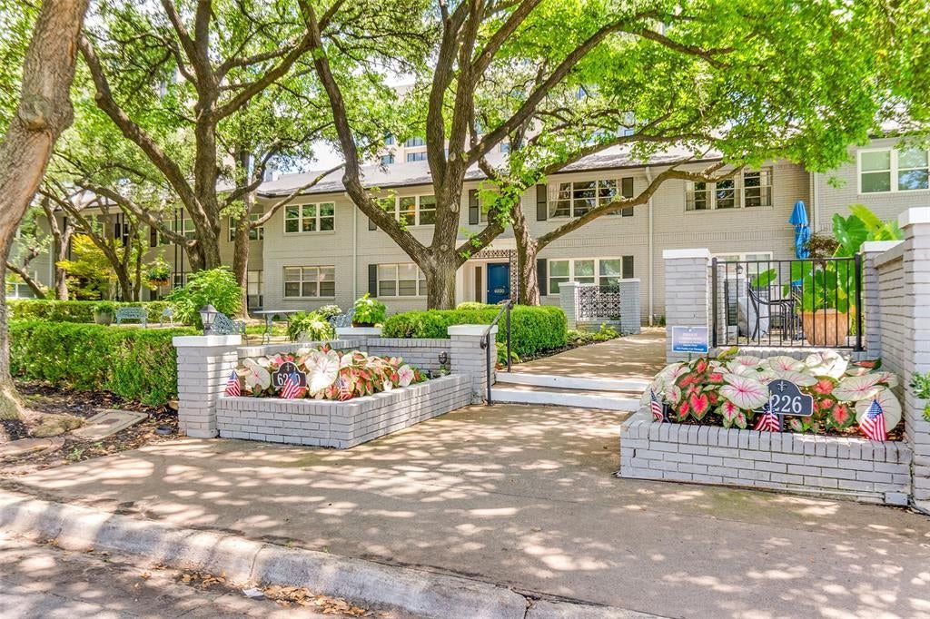 6230 Bandera Avenue A, Dallas