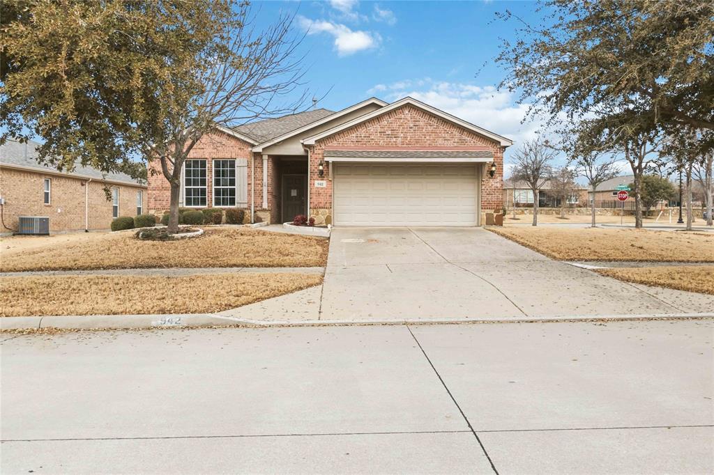 942 Carrington Greens Drive, Frisco