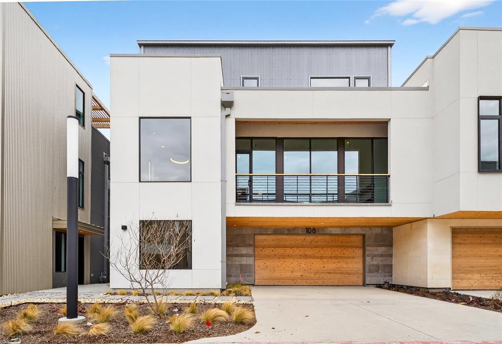 1111 Raiford Road 108, Carrollton