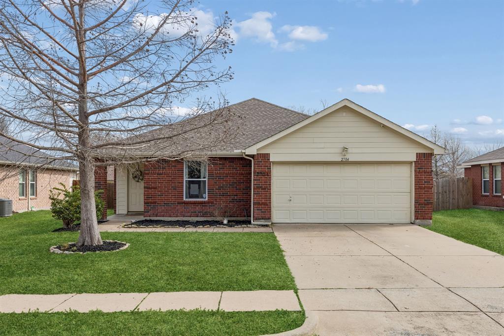 2704 Melanie Drive, Anna