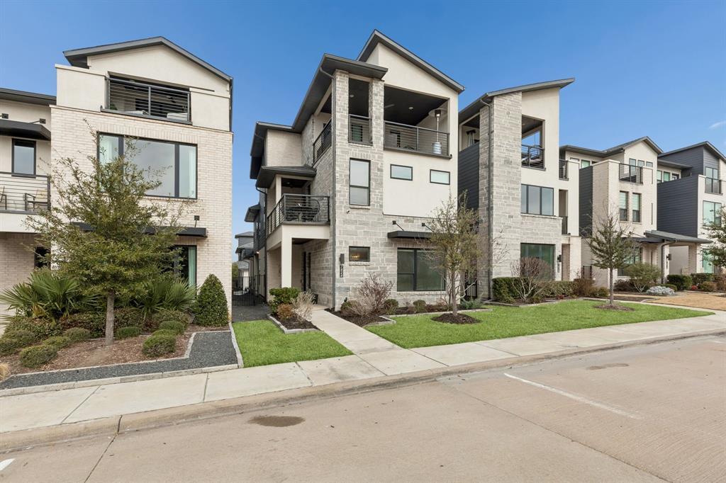 7424 Collin Mckinney Parkway, McKinney