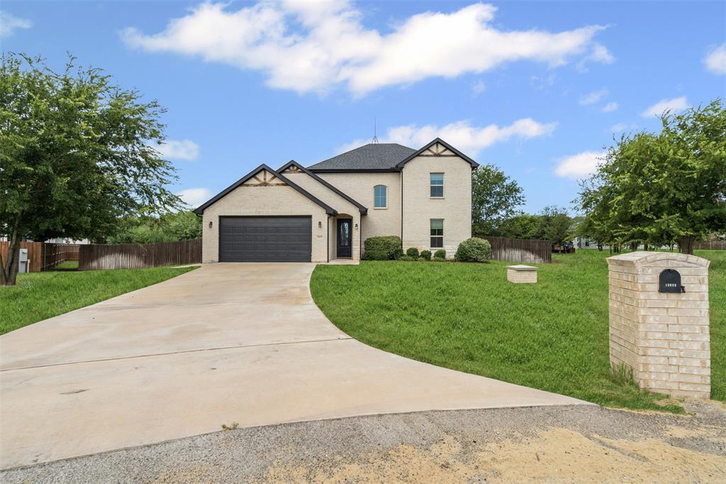 12633 Drexler Place, Fort Worth