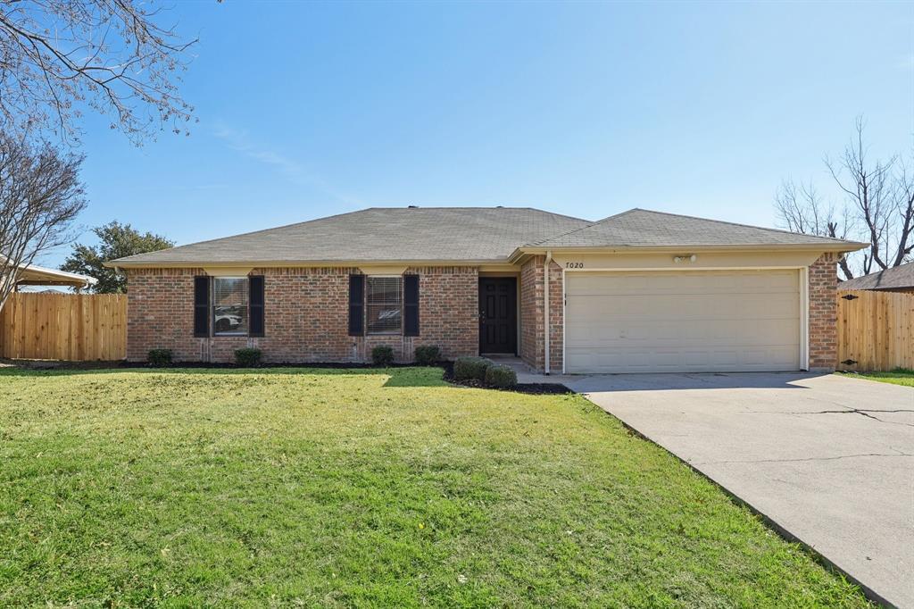 7020 Green Ridge Trail, North Richland Hills