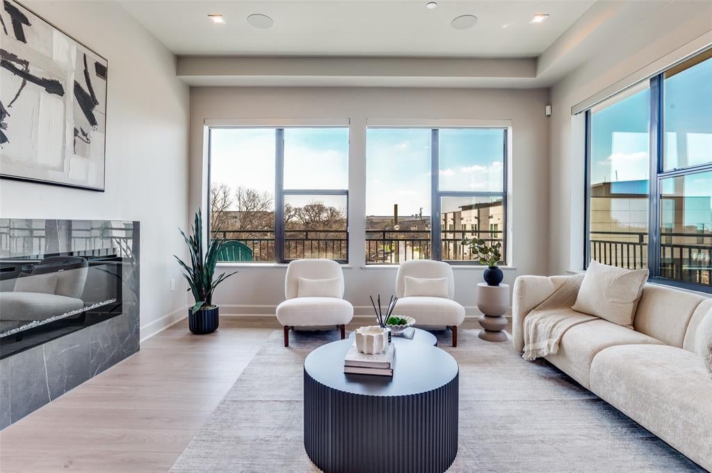 1900 S Ervay Street 307, Dallas