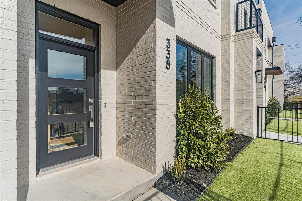 342 Nursery Lane, Fort Worth