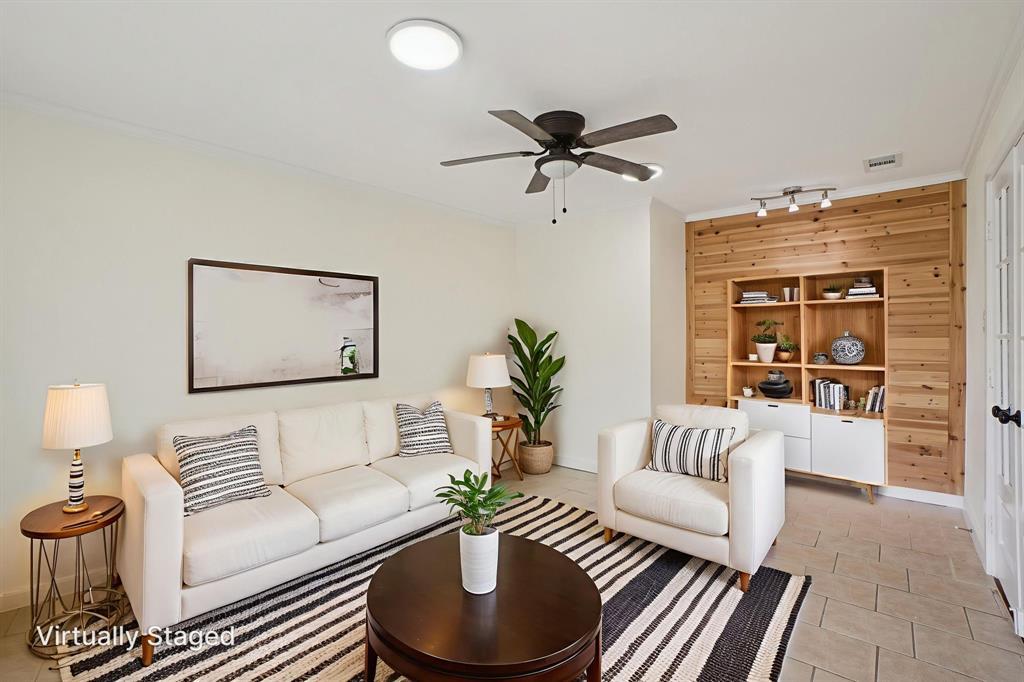 444 Hanbee Street, Richardson