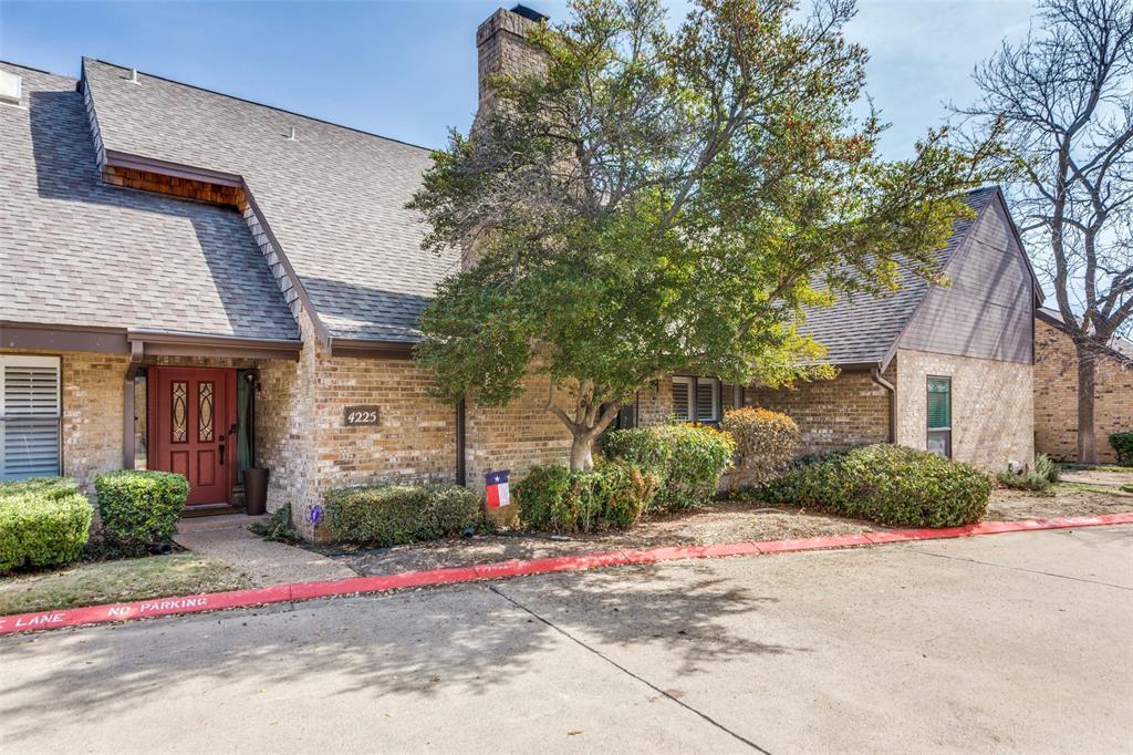 4225 Brook Tree Drive, Fort Worth