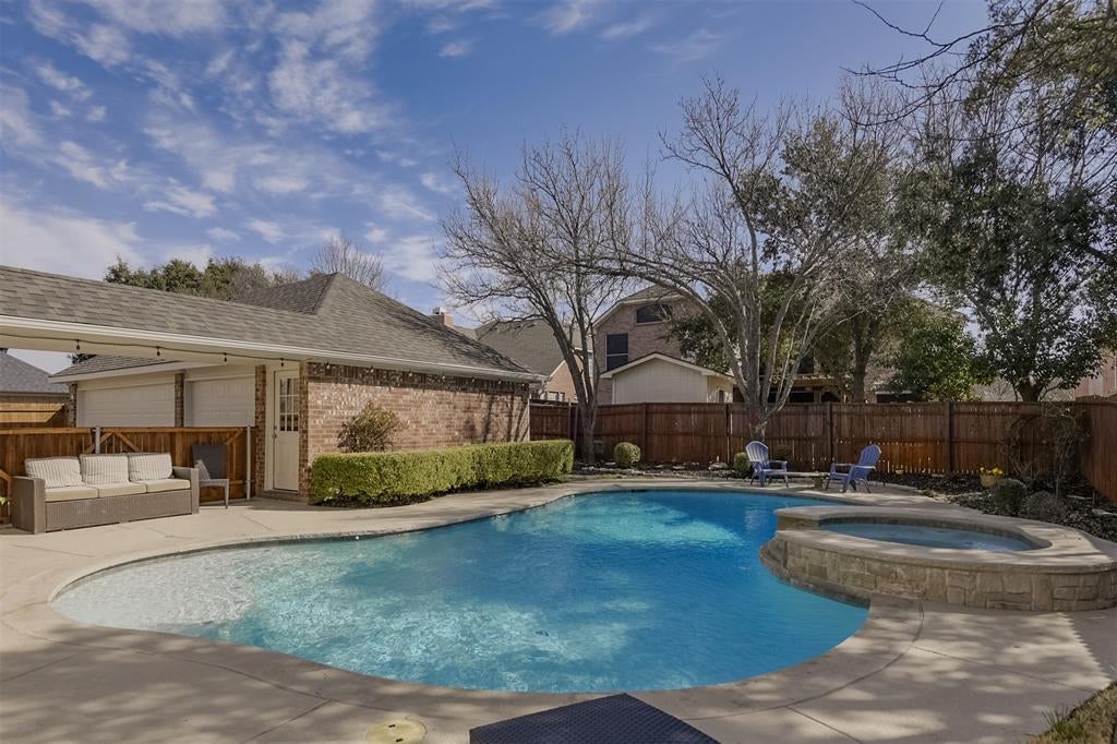 3218 Essex Drive, Mansfield