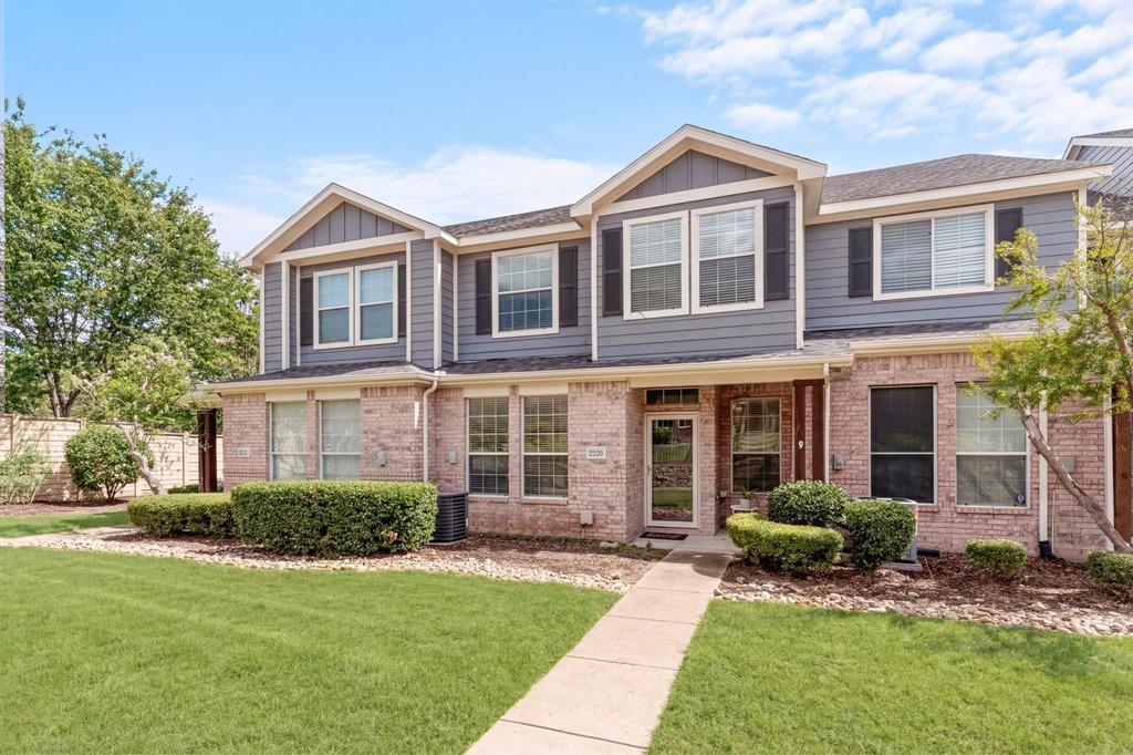 2220 Stoneleigh Place, McKinney
