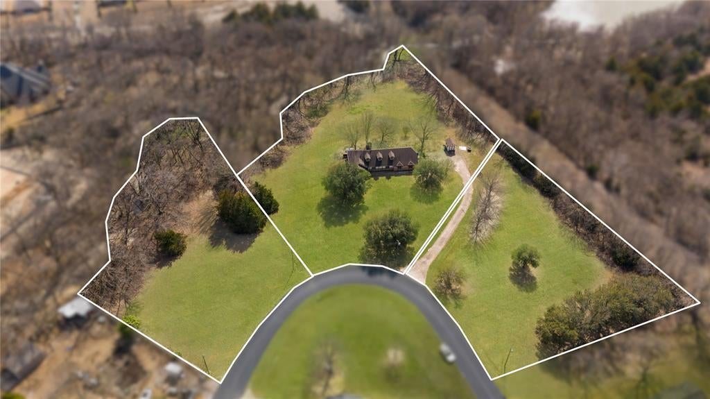 908 Hurricane Creek Circle, Anna