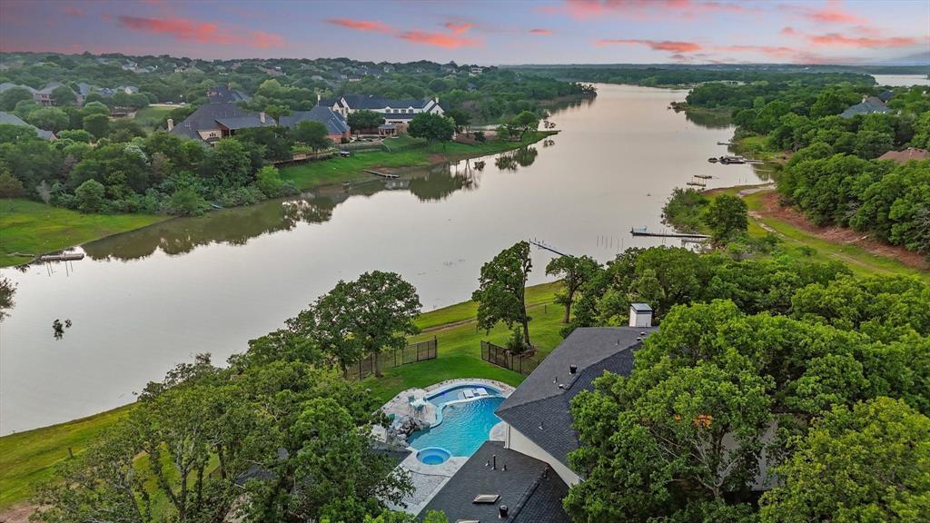 772 Lakewood Court, Highland Village