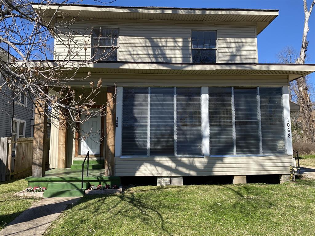 1068 College Street, Shreveport