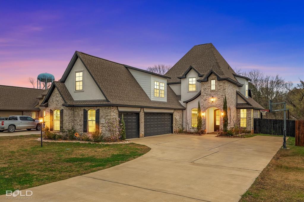 1142 Green Wood Circle, Haughton