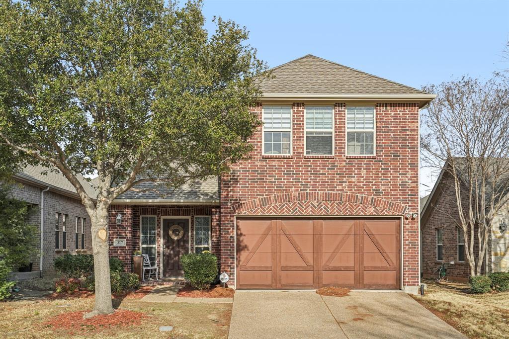 317 Eastland Drive, Lewisville