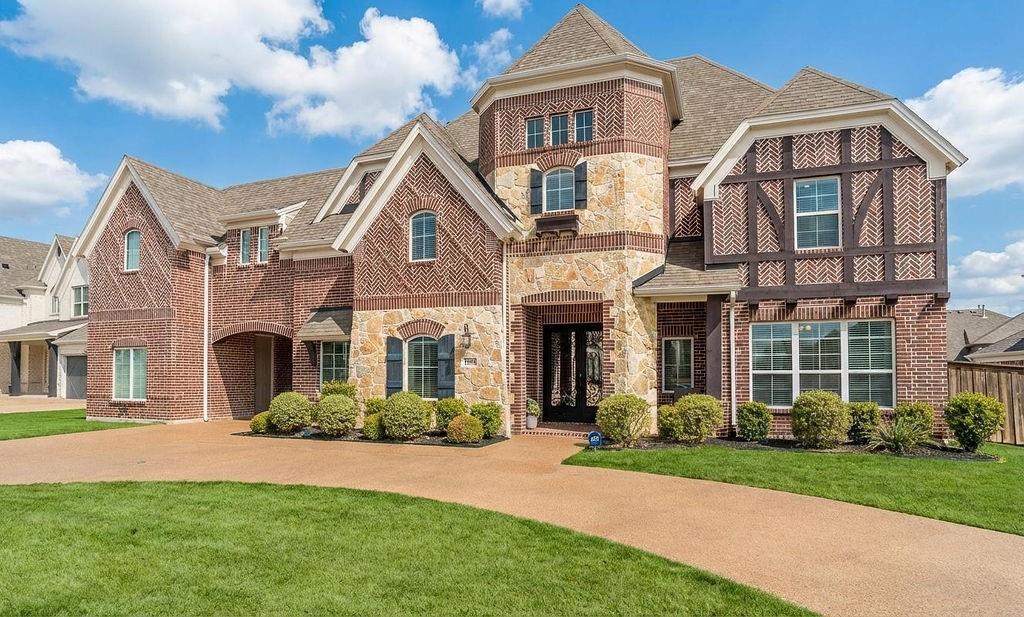 1504 S Mitchell Road, Mansfield