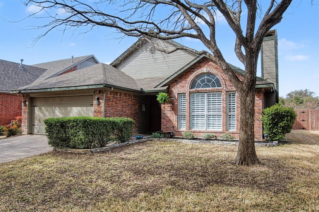 7425 Bear Lake Drive, Fort Worth