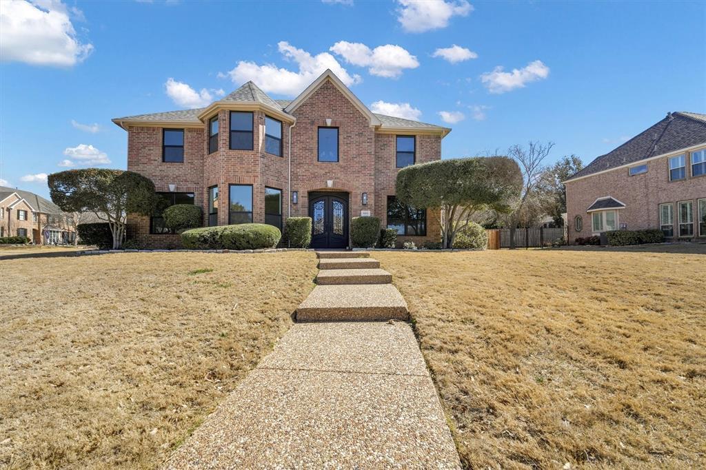 809 Forest Lakes Court, Keller