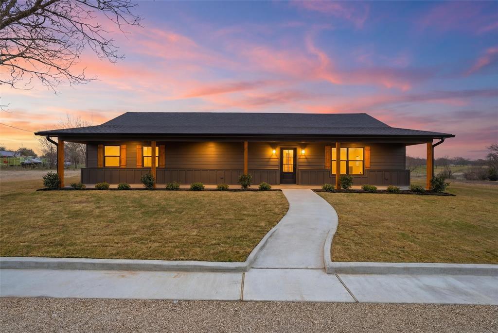 2303 Pilgrim Lane, Lorena