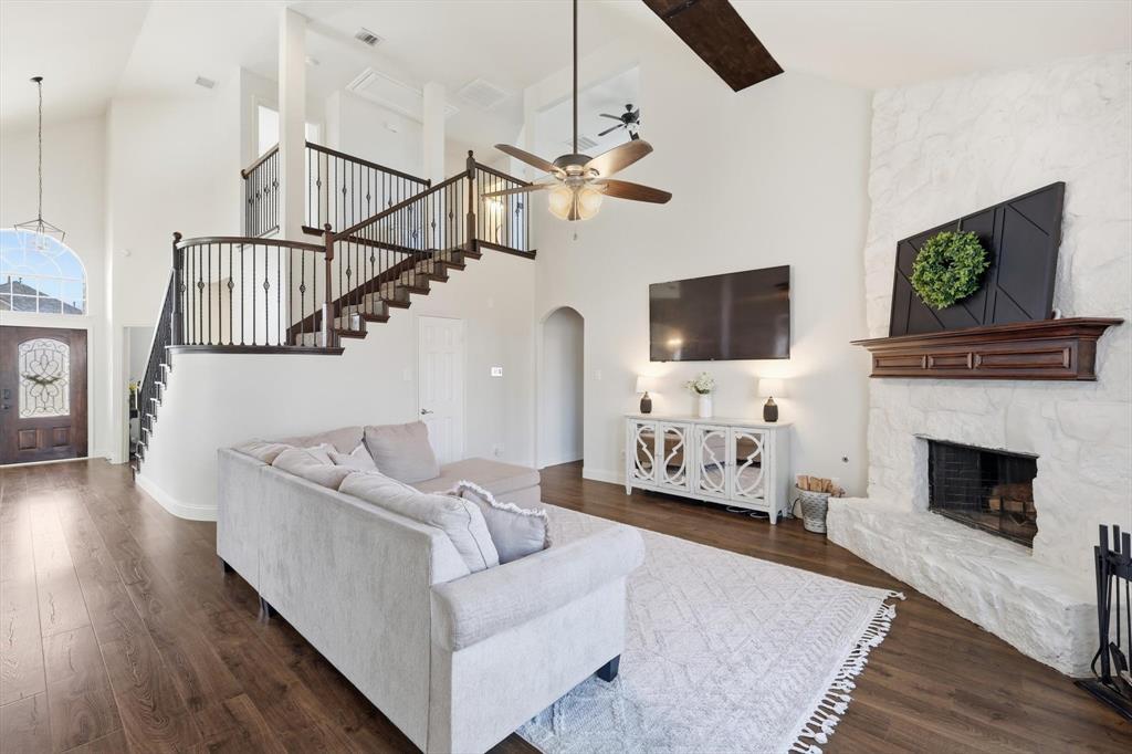 14052 Zippo Way, Fort Worth