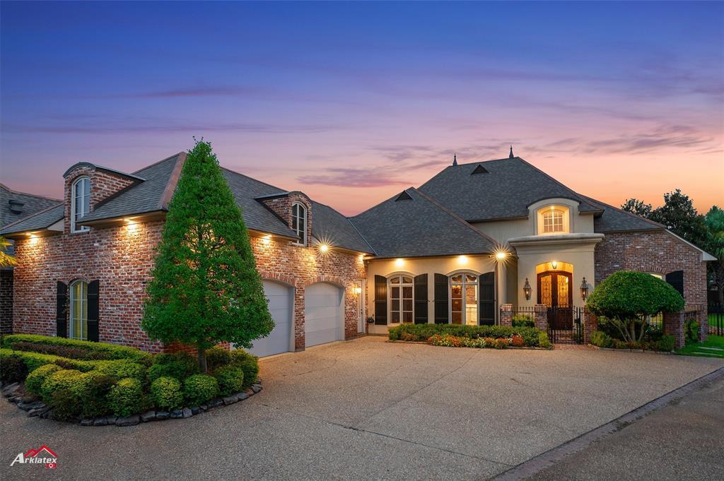 105 Calais Court, Bossier City