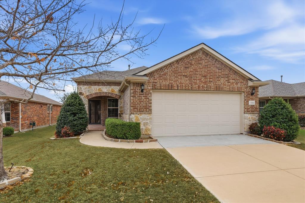 7992 Cool River Drive, Frisco