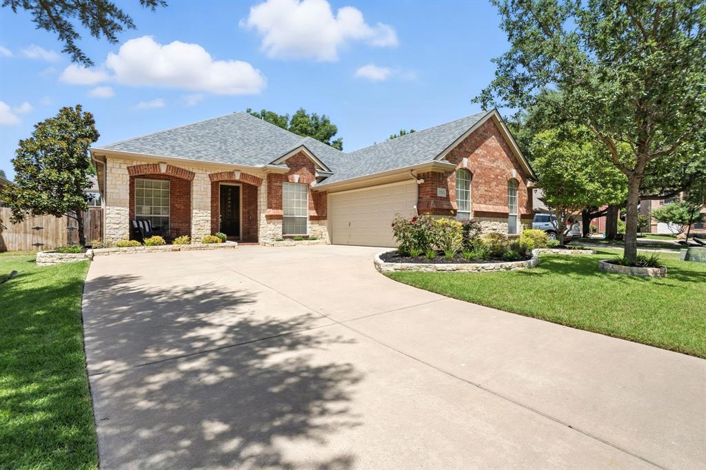 2213 Graystone Court, Keller