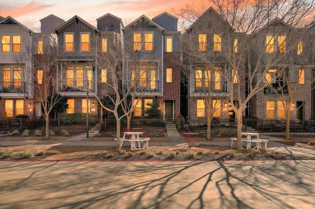 1141 Tea Olive Lane, Dallas