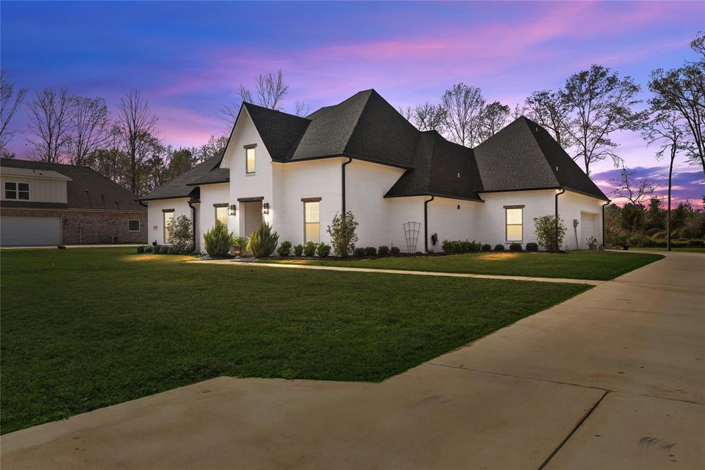 347 Ridge Drive, Stonewall