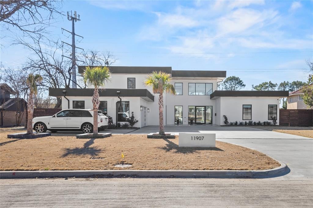 11907 Quincy Lane, Dallas