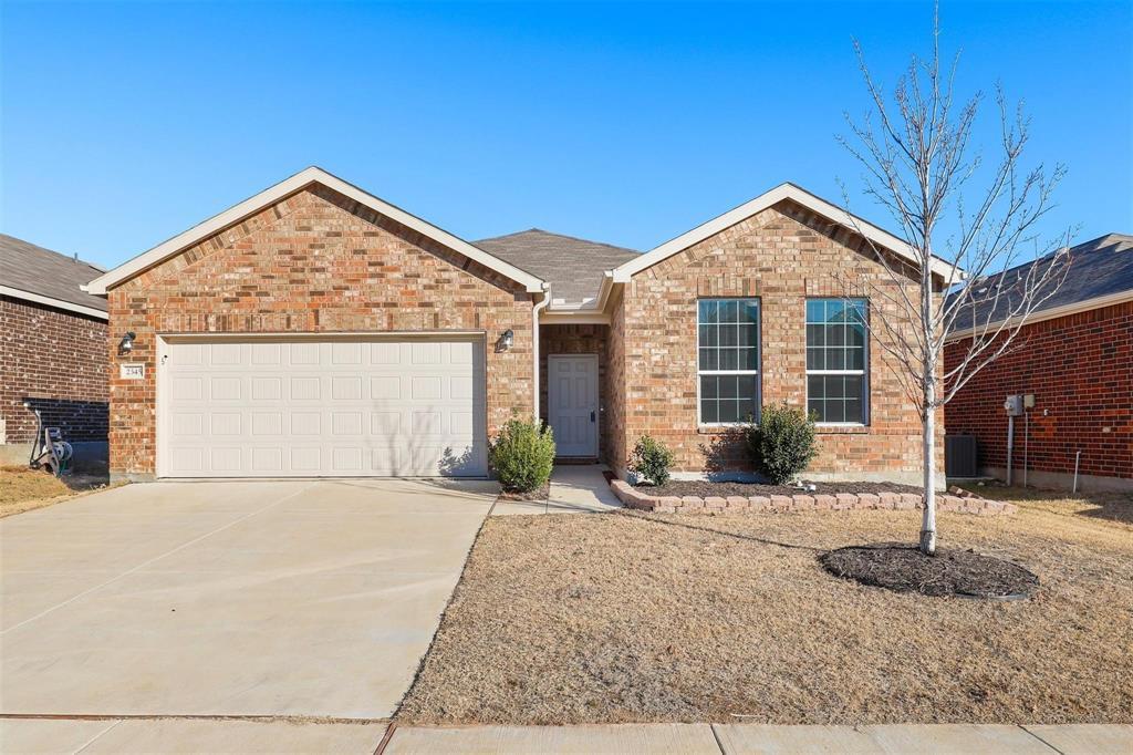 2345 Bernese Lane, Fort Worth
