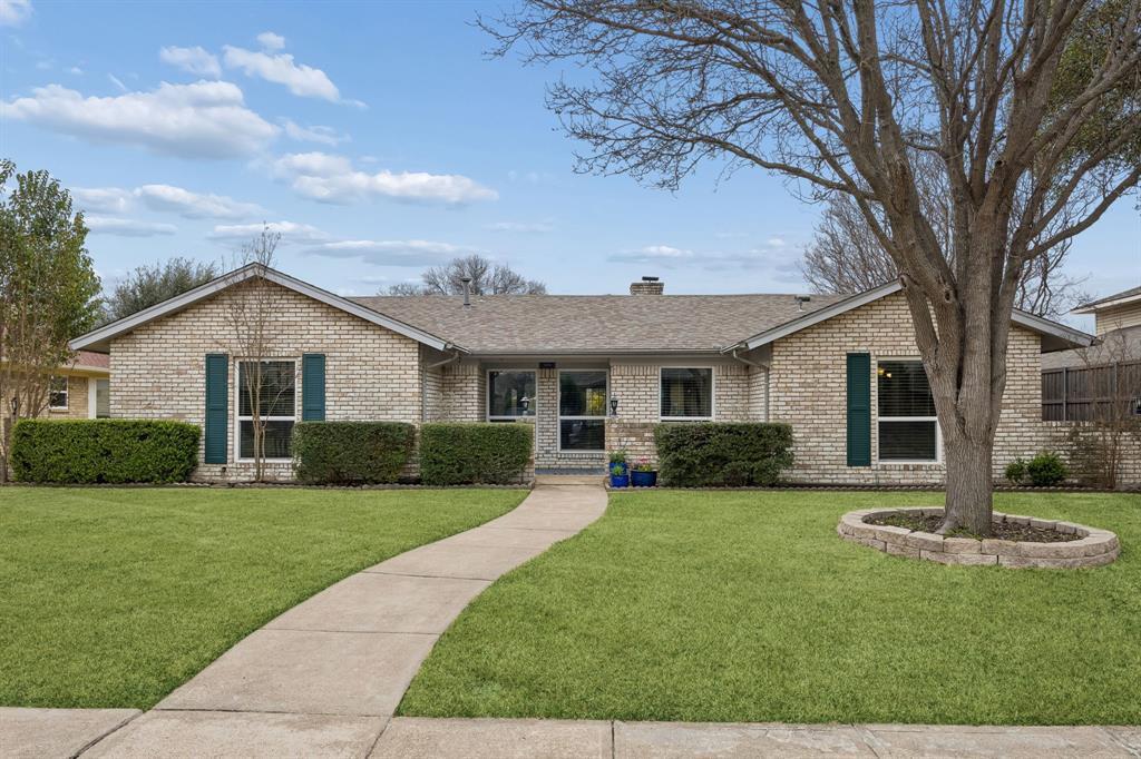 2104 Scarlet Oak Drive, Richardson