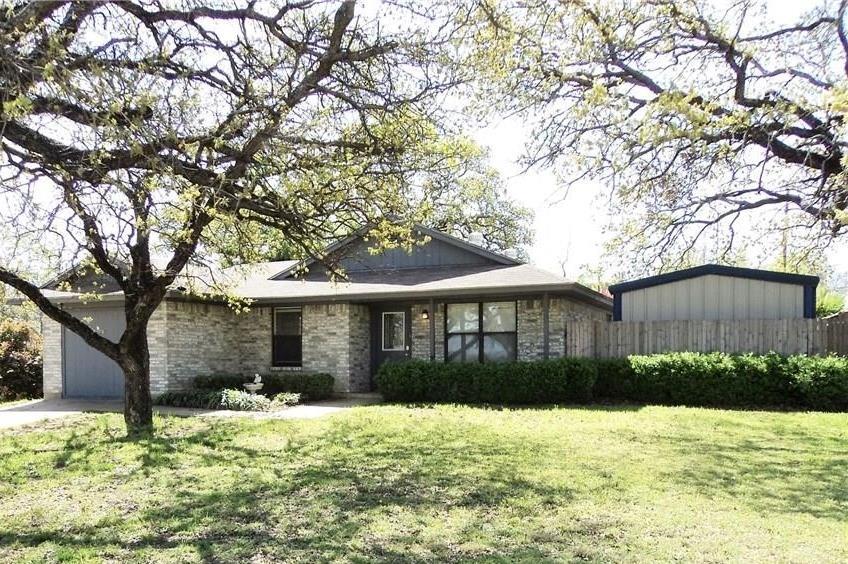 117 Walnut Creek Drive, Azle