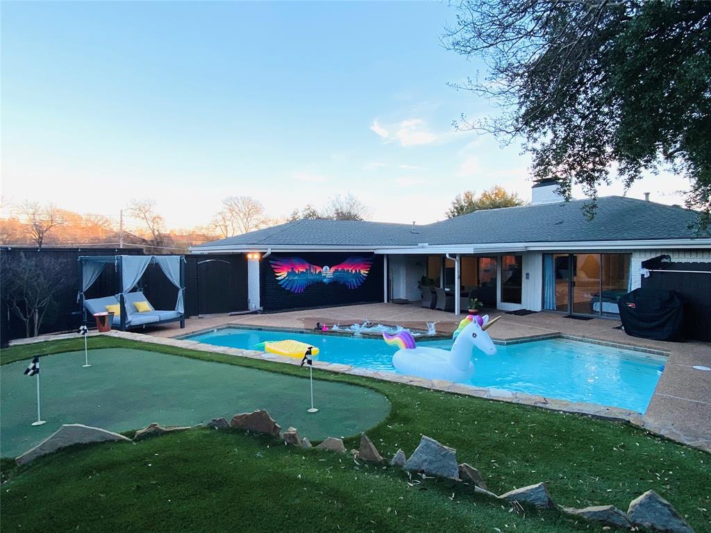 9677 Fallbrook Drive, Dallas