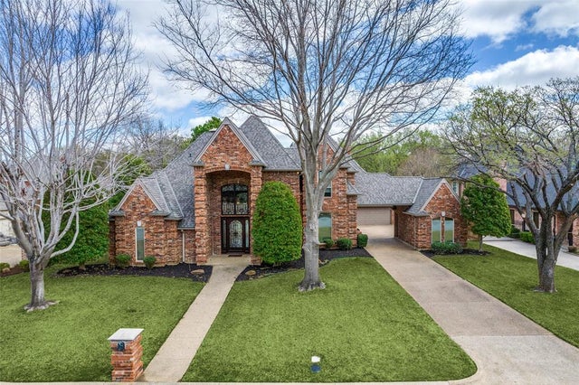 910 Saddlebrook Drive, Colleyville