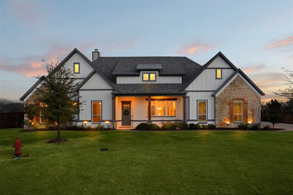 520 Fox Hill Court, Waxahachie