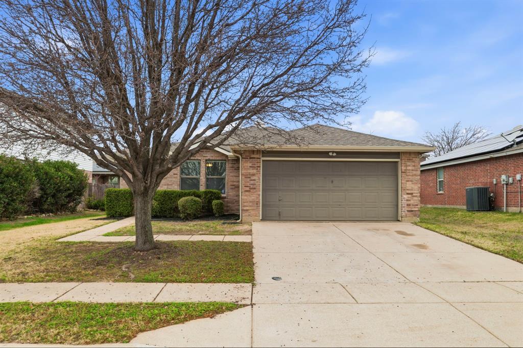 5213 Rugged Avenue, Fort Worth